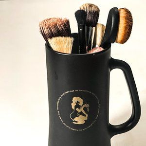 | Makeup brush holder | 🖌️ 💄 🖌️ | Playboy Club | black frosted glass |